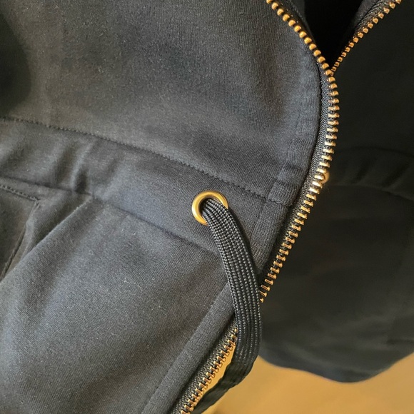 Lacey Chabert Navy Fleece Drawstring hooded Jacket - Picture 8 of 11